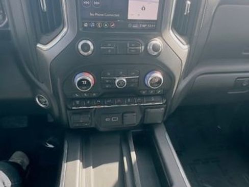 Used 2020 GMC Sierra 2500 Denali w/ Denali Ultimate Package image 27