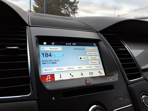 Certified 2018 Ford Taurus SEL w/ Equipment Group 201A image 20