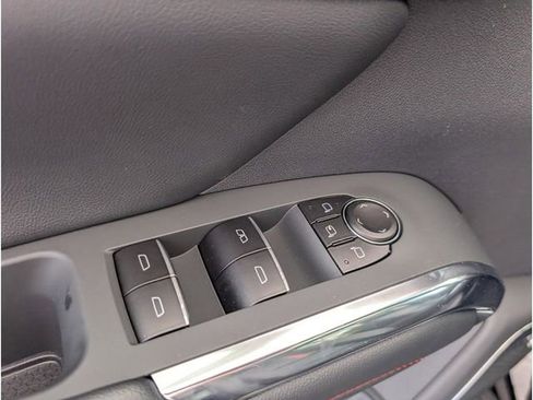 New 2026 Chevrolet Traverse RS w/ LPO, Floor Liner Package image 16