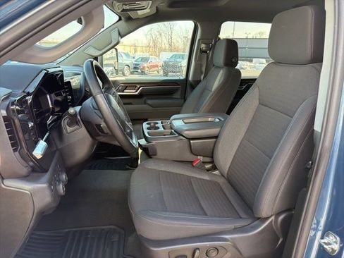 Certified 2025 Chevrolet Silverado 2500 LT w/ Convenience Package AWD/4WD image 2