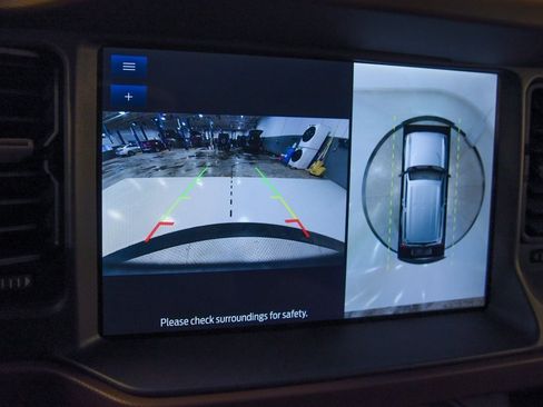 Used 2024 Ford Bronco Outer Banks image 18