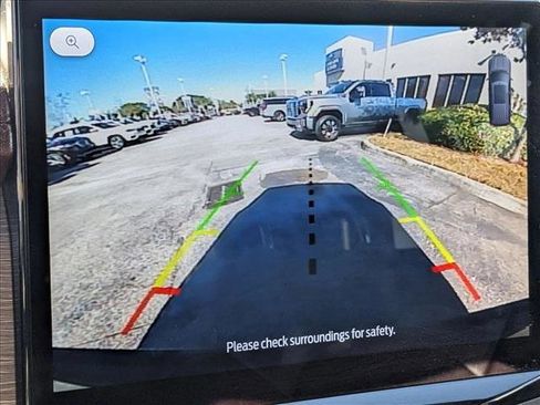 Certified 2023 Ford Expedition Limited image 9