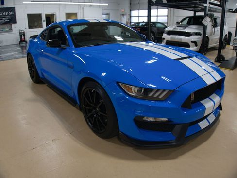 Used 2017 Ford Mustang Shelby GT350 w/ Electronics Package image 7