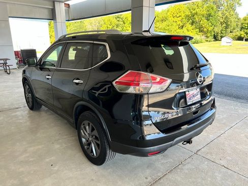 Used 2016 Nissan Rogue SL image 10
