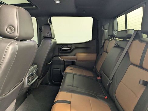 Used 2020 Chevrolet Silverado 1500 High Country w/ Technology Package image 37