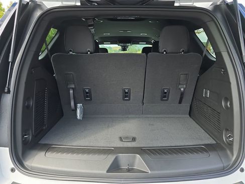 New 2025 Chevrolet Tahoe LS w/ LPO, Dark Essentials Package image 28