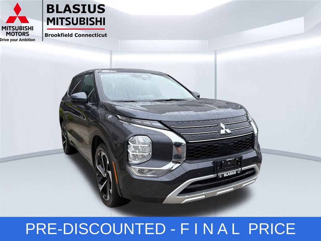 Used 2024 Mitsubishi Outlander SE FWD image 5