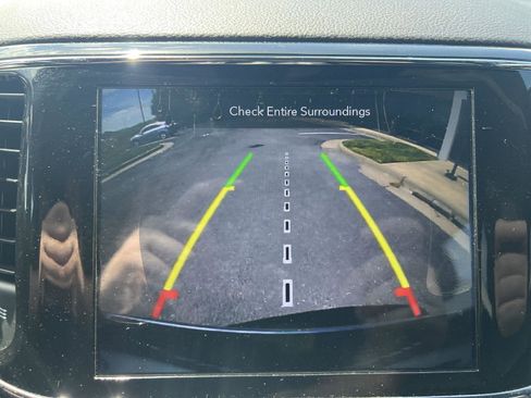 Used 2020 Jeep Grand Cherokee Limited w/ Trailer Tow Group IV AWD/4WD image 15