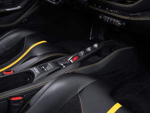 Certified 2021 Ferrari F8 Tributo image 48