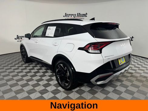 Used 2025 Kia Sportage SX image 9