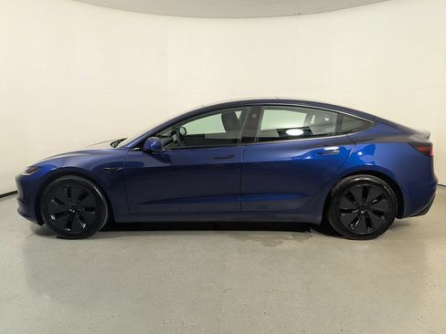 Used 2024 Tesla Model 3 Long Range RWD image 4