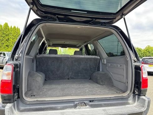 Used 2002 Toyota 4Runner SR5 AWD/4WD image 12