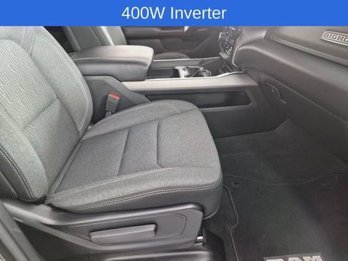 Used 2024 RAM 1500 Big Horn AWD/4WD image 34