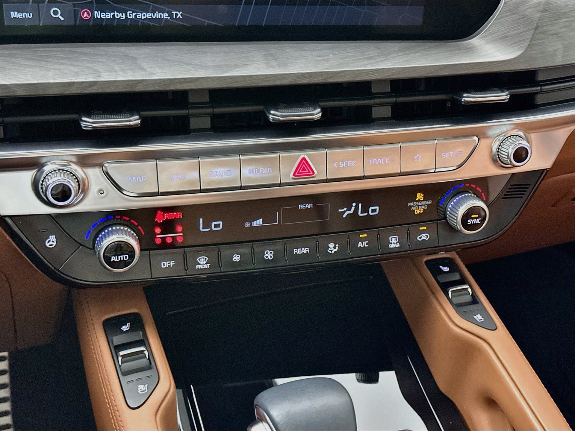 Used 2023 Kia Telluride SX X-Line AWD/4WD image 17