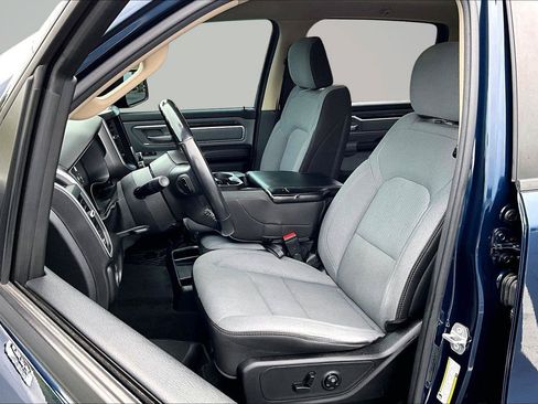 Used 2020 RAM 1500 Big Horn AWD/4WD image 26