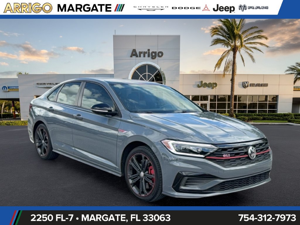 Used 2019 Volkswagen Jetta GLI FWD image 1