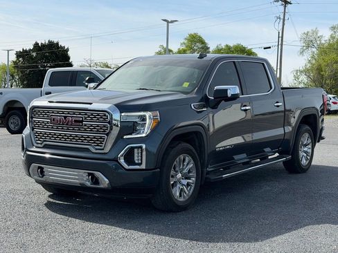 Used 2022 GMC Sierra 1500 Denali image 9