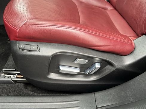 Used 2022 MAZDA CX-9 Carbon Edition image 13