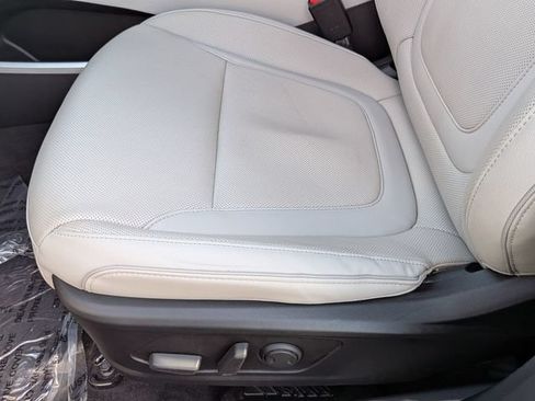 Used 2023 Hyundai Tucson Limited w/ Cargo Package AWD/4WD image 15