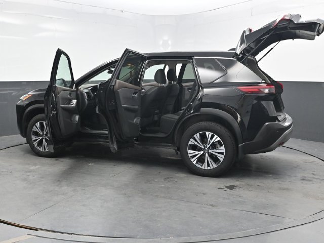 Used 2021 Nissan Rogue SV AWD/4WD image 45