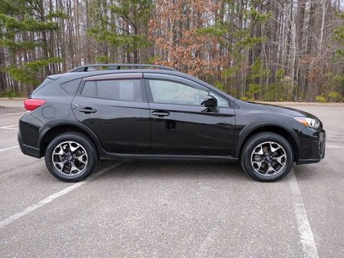 Used 2019 Subaru Crosstrek 2.0i Premium w/ Popular Package #3 image 3