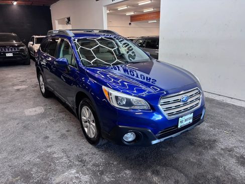 Used 2015 Subaru Outback 2.5i Premium AWD/4WD image 2