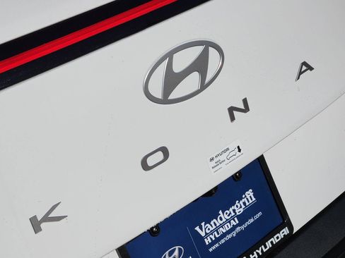 New 2026 Hyundai Kona SEL Sport FWD image 8