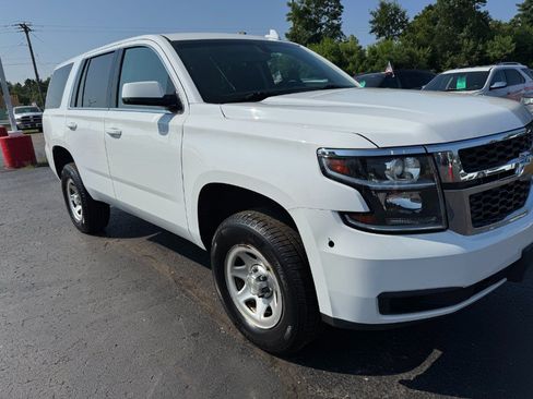 Used 2019 Chevrolet Tahoe 4WD image 12