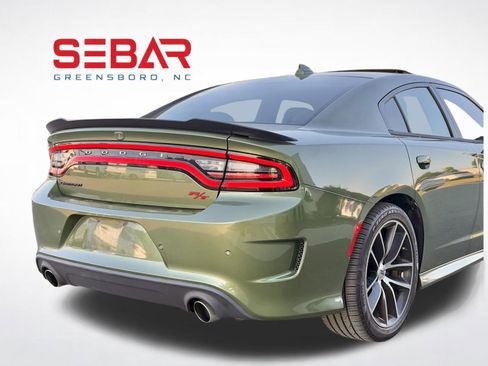 Used 2018 Dodge Charger R/T Scat Pack w/ Driver Confidence Group RWD image 36