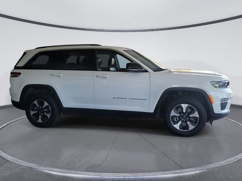 Certified 2024 Jeep Grand Cherokee Limited 4xe AWD/4WD image 2