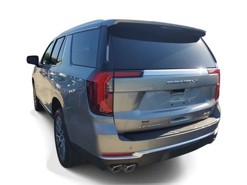 New 2026 GMC Yukon Denali w/ Denali Reserve Package AWD/4WD image 4
