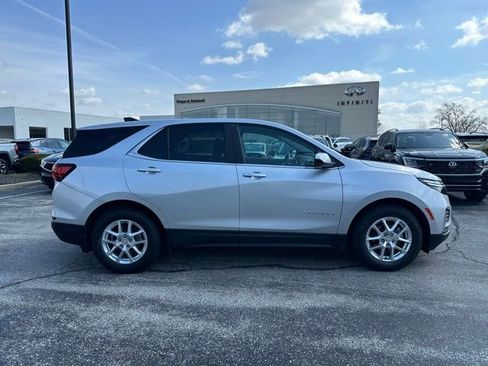 Used 2022 Chevrolet Equinox LT FWD image 8