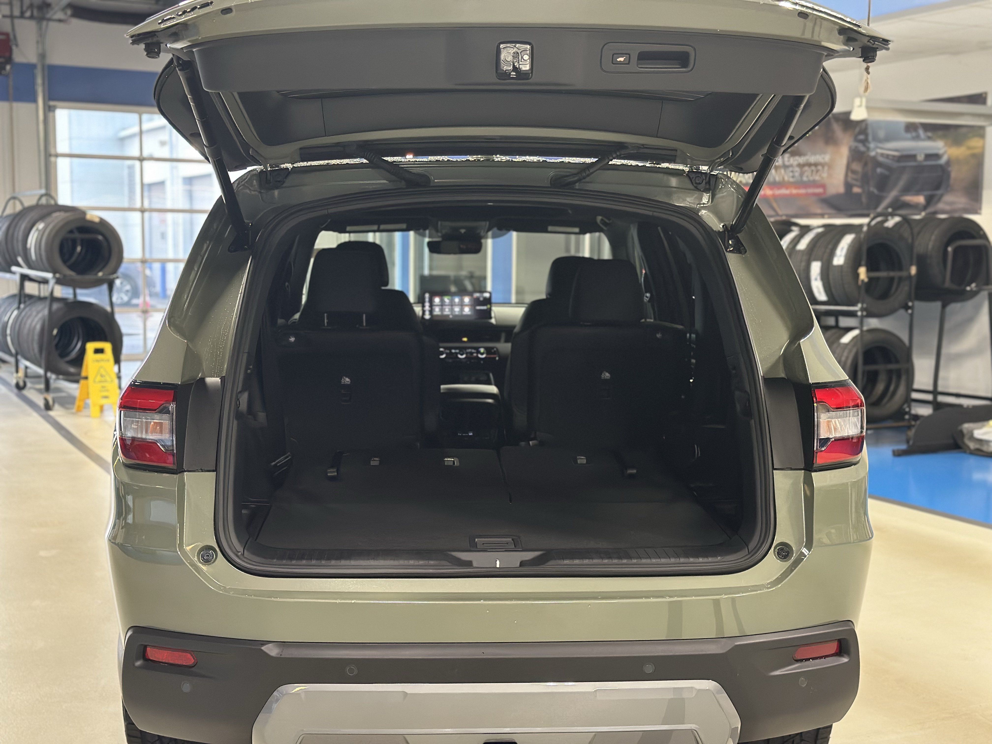 New 2026 Honda Pilot TrailSport image 7