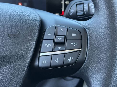 New 2025 Ford Maverick XL w/ Equipment Group 102A image 44