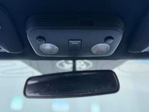 Used 2017 Ford Mustang GT Premium image 29