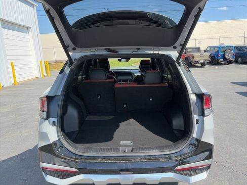 Used 2023 Kia Sportage SX image 10
