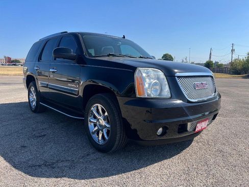 Used 2008 GMC Yukon Denali AWD/4WD image 4