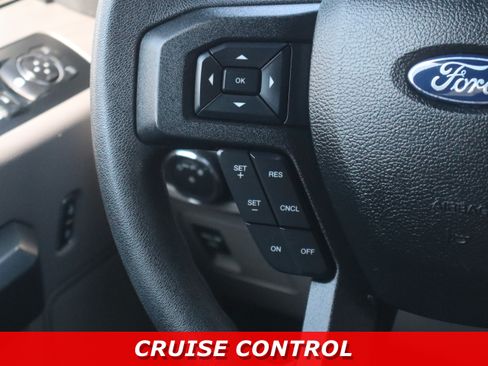 Used 2017 Ford F150 XLT AWD/4WD image 14