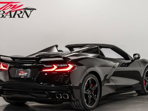 Used 2024 Chevrolet Corvette Stingray w/ Z51 Performance Package image 5