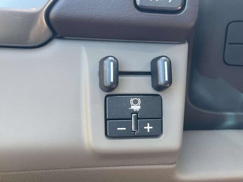 Used 2018 Chevrolet Tahoe LT w/ Max Trailering Package RWD image 24