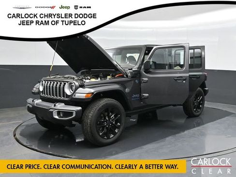Used 2025 Jeep Wrangler Sahara w/ Safety Group AWD/4WD image 41