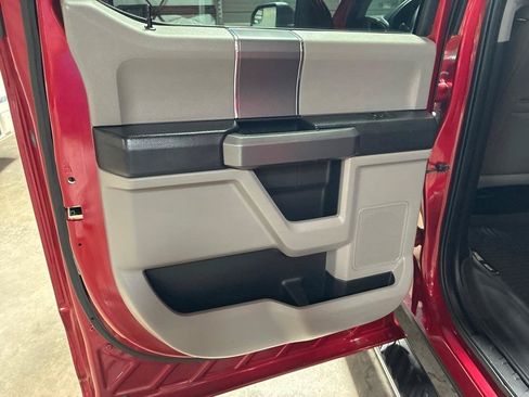 Used 2017 Ford F150 XLT w/ Equipment Group 302A Luxury RWD image 24