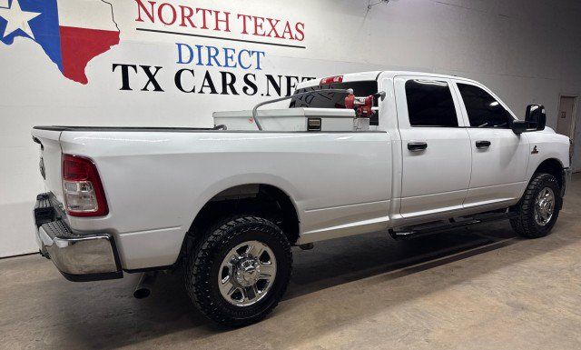 Used 2023 RAM 2500 Tradesman w/ Chrome Appearance Group AWD/4WD image 5