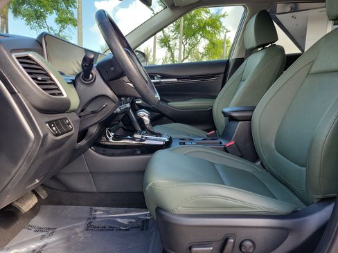 Used 2025 Kia Seltos SX w/ SX Sunroof Package AWD/4WD image 11