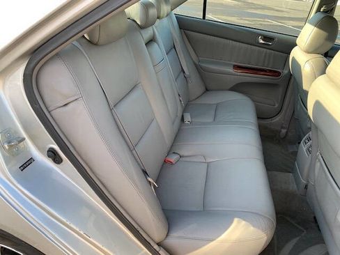 Used 2006 Toyota Camry XLE image 24