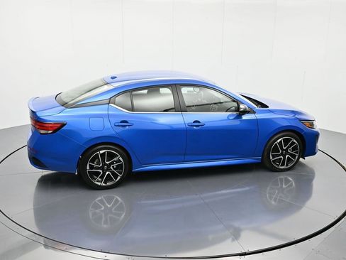 Used 2025 Nissan Sentra SR image 30