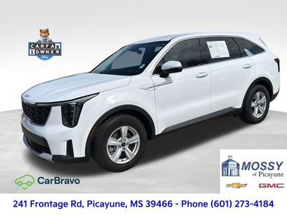 Used 2025 Kia Sorento LX