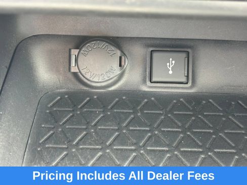 Used 2022 Toyota RAV4 XSE AWD/4WD image 20