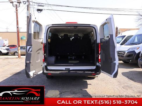 Used 2023 Ford Transit 350 XLT image 9