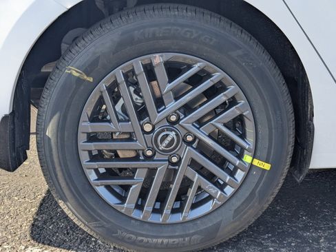 New 2026 Nissan Sentra SV image 10